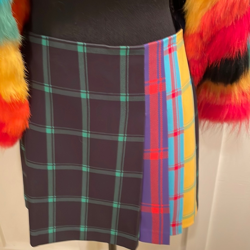 Alice and Olivia Rainbow Plaid Pleated Mini Skirt Size 2